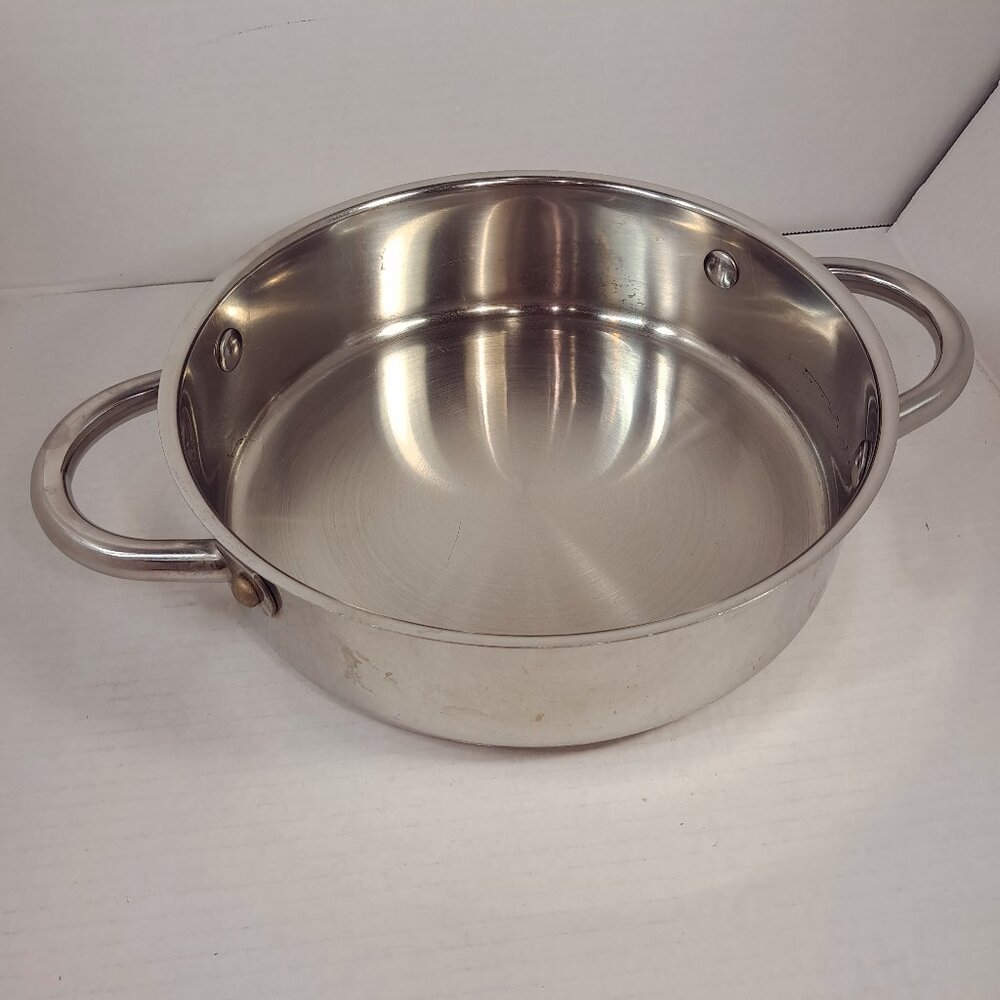 Wolfgang Pucks Cafe Collection everything stockpot pan pot stainless steel 18-10